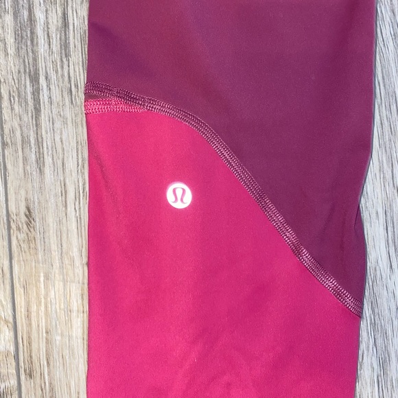 Lululemon multicolored leggings - Picture 3 of 3